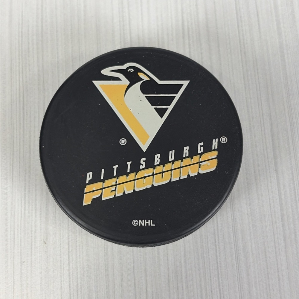 Pittsburgh Penguins Team Logo Official Basic Souvenir NHL Hockey Puck